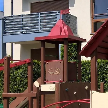 Apartament Wyspa, Mieszkanie 2 Pokojowe, Garaz W Cenie Lägenhet