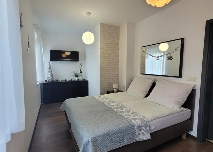 Wyspa, 2 Pokoje, Parking Gratis Apartment Miedzywodzie